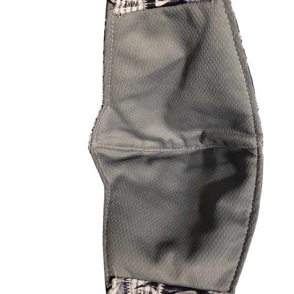 Nike Mask - Picture 4 of 4